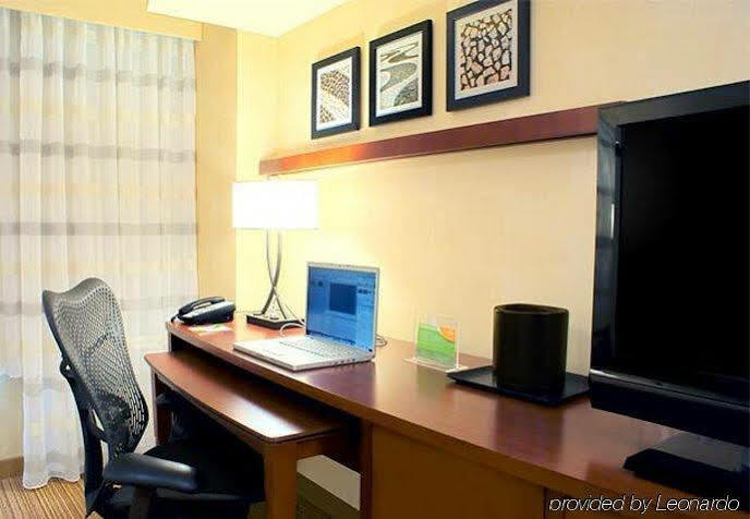 Courtyard By Marriott Silver Spring Downtown Esterno foto